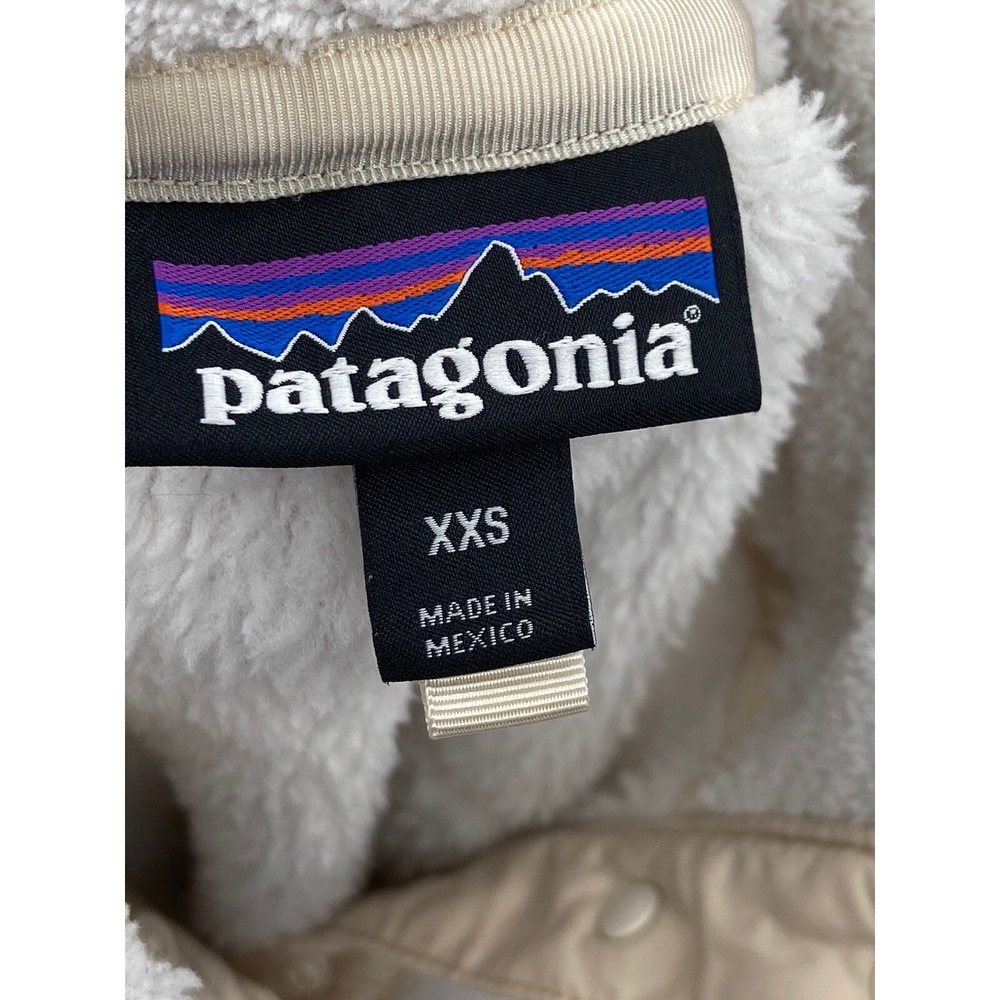 Patagonia Women's White Quarter-Button Pullover Jacket - Size Small - Picture 7 of 9